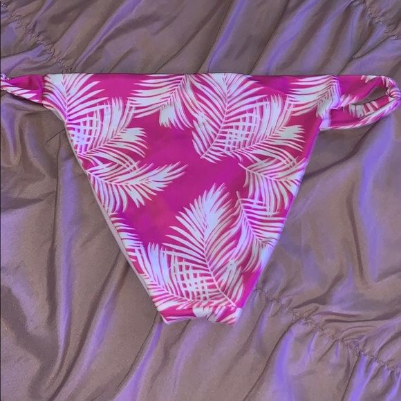 Bikini bottoms - Picture 2 of 5